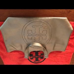 Tory Burch shoulder shopper.